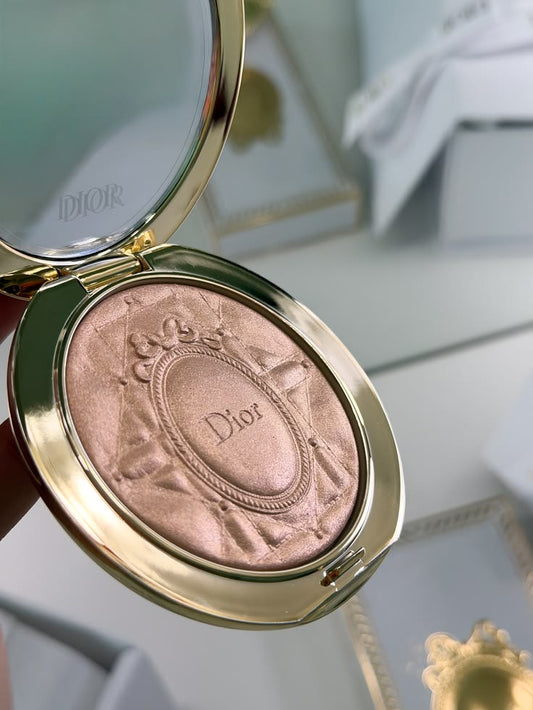Forever Glow Luminize Dior